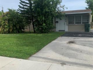 Foreclosed Home - 270 NE 60TH ST, 33334