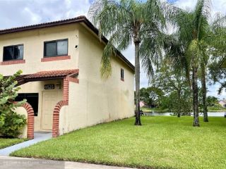 Foreclosed Home - 4625 NW 90TH AVE, 33351