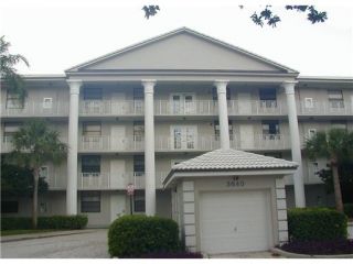 Foreclosed Home - 3640 WHITEHALL DR APT 304, 33401