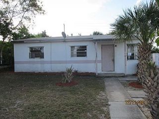 Foreclosed Home - 1089 W 25TH ST, 33404