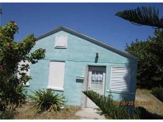 Foreclosed Home - 114 W 18TH ST, 33404