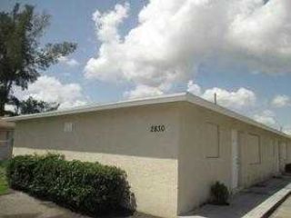 Foreclosed Home - 2830 Avenue S Apt D1, 33404
