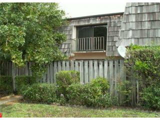 Foreclosed Home - 1654 FOREST LAKES CIR APT D, 33406