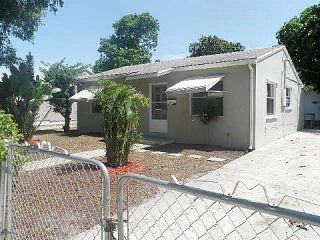 Foreclosed Home - 630 48TH ST, 33407
