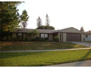 Foreclosed Home - 2545 CANTERBURY DR N, 33407