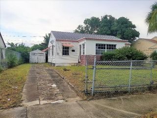 Foreclosed Home - 949 34th Street, 33407