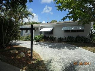 Foreclosed Home - 425 INLET RD, 33408