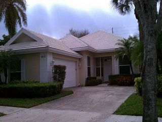 Foreclosed Home - 8575 WAKEFIELD DR, 33410