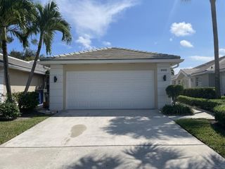 Foreclosed Home - 4452 ROYAL FERN WAY, 33410