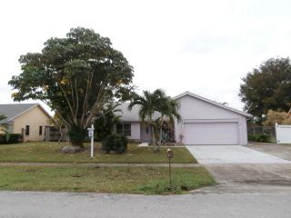 Foreclosed Home - 122 MIRAMAR AVE, 33411