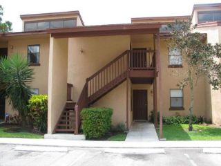 Foreclosed Home - 1104 LAKEVIEW DR E, 33411