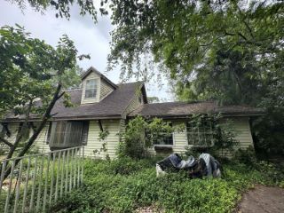 Foreclosed Home - 11953 40TH ST N, 33411