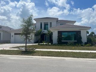 Foreclosed Home - 9104 CORAL ISLES CIR, 33412