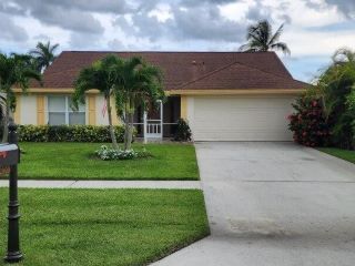 Foreclosed Home - 12900 MEADOWBREEZE DR, 33414