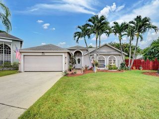 Foreclosed Home - 1550 WINDSHIP CIR, 33414
