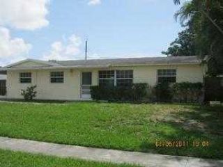 Foreclosed Home - 858 JAMAICAN DR, 33415