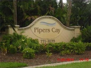 Foreclosed Home - 824 PIPERS CAY DR, 33415