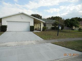 Foreclosed Home - 4928 MARBELLA RD N, 33417