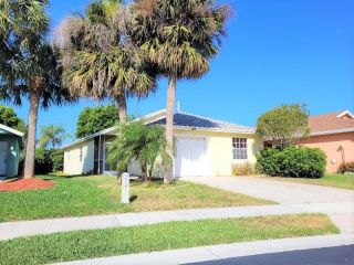 Foreclosed Home - 108 Sunset Blvd, 33426