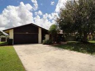 Foreclosed Home - 21524 WOODCHUCK CT, 33428