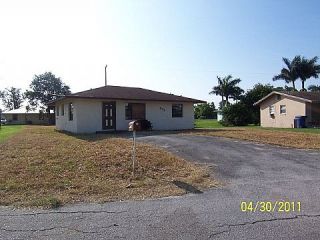 Foreclosed Home - 631 SW 2ND ST, 33430