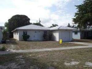 Foreclosed Home - 3261 NE 4TH AVE, 33431
