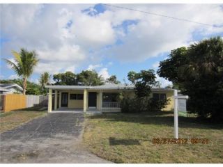 Foreclosed Home - 229 NE 26TH ST, 33431