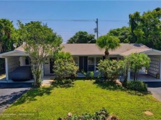 Foreclosed Home - 3140 NE 5TH AVE, 33431