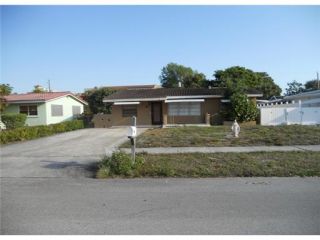 Foreclosed Home - 319 SW 2ND ST, 33432
