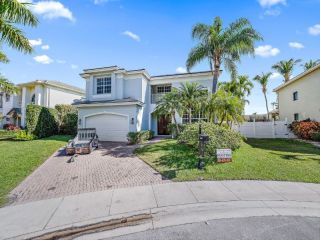 Foreclosed Home - 1650 SW 2ND AVE, 33432