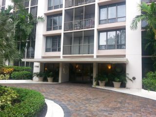 Foreclosed Home - 7786 Lakeside Blvd Apt 663, 33434