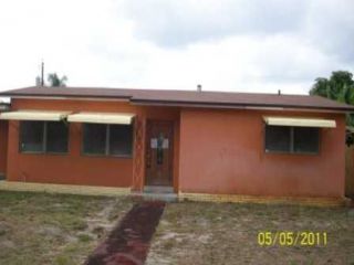 Foreclosed Home - 2626 NE 3RD CT, 33435