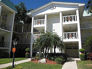 Foreclosed Home - 15 COLONIAL CLUB DR APT 101A, 33435