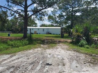 Foreclosed Home - 625 N VERDA ST, 33440