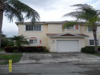 Foreclosed Home - 1355 SW 48TH TER, 33442