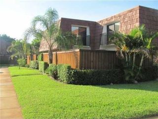 Foreclosed Home - 2520 SW 15TH ST, 33442