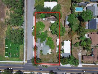 Foreclosed Home - 117 SW 4TH ST, 33444