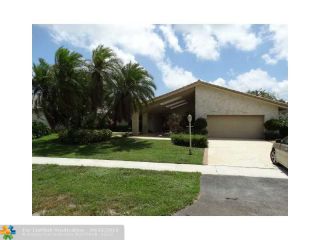 Foreclosed Home - 4920 Cherry Laurel Ln, 33445