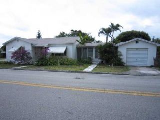 Foreclosed Home - 601 13TH AVE N, 33460