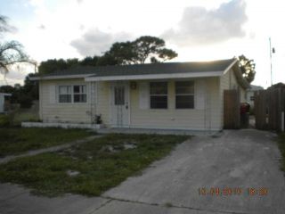 Foreclosed Home - 1201 N F ST, 33460
