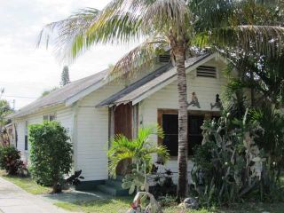 Foreclosed Home - 808 S L ST, 33460