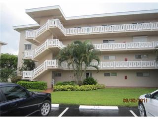 Foreclosed Home - 2615 GARDEN DR S APT 102, 33461