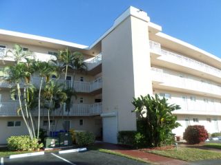 Foreclosed Home - 2724 Garden Dr N Apt 306, 33461