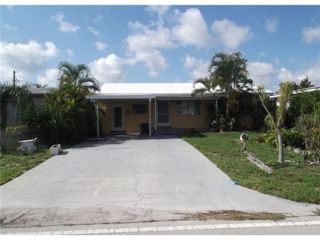 Foreclosed Home - 504 W DREW ST, 33462