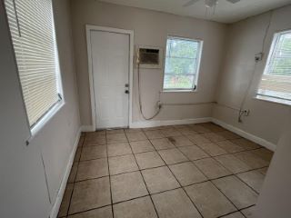 Foreclosed Home - 7871 TERRACE RD, 33462