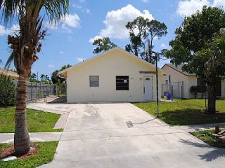 Foreclosed Home - 524 BROWARD AVE, 33463