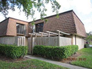 Foreclosed Home - 614 6TH LN, 33463