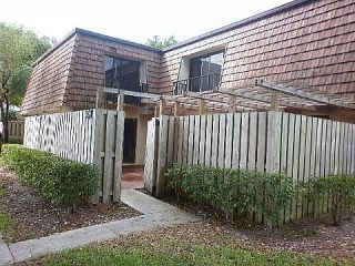 Foreclosed Home - 604 6TH LN UNIT B, 33463