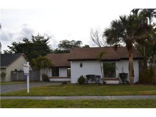Foreclosed Home - 7800 ROBLE LN, 33467