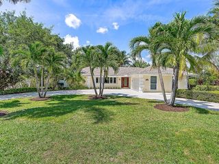 Foreclosed Home - 99 YACHT CLUB PL, 33469